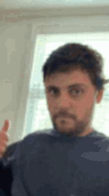 Selfie Guy GIF - Selfie Guy Thumbs Up GIFs