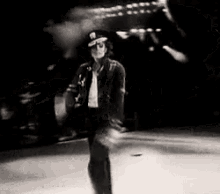 Michael Jackson Remove Hat GIF - Michael Jackson Remove Hat GIFs