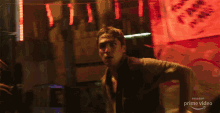 Running For My Life Dom GIF - Running For My Life Dom Dom Temporada1 GIFs