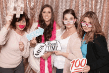 Friends Photobooth GIF - Friends Photobooth About GIFs