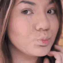 Hello Maphie Kissy Face GIF - Hello Maphie Kissy Face GIFs