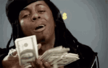 Make It Rain Lil Wayne GIF - Make It Rain Lil Wayne Money GIFs