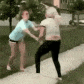 aeilusion aellusion white girls fighting street fight
