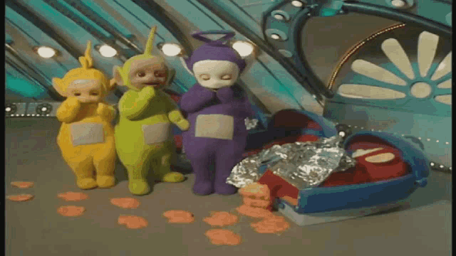 Teletubbies Tinky Winky GIF – Teletubbies Tinky Winky Dipsy – discover ...