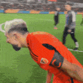 Running Into His Arms Héctor Herrera GIF - Running Into His Arms Héctor Herrera Steve Clark GIFs