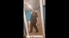 Bottenbig The Lean GIF
