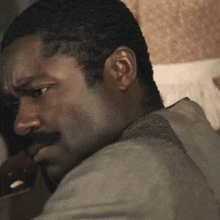 Looking Back Bass Reeves GIF - Looking Back Bass Reeves Lawmen Bass Reeves GIFs
