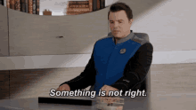 Something Is Not Right GIF - Something Is Wrong Something Is Not Right The Orville GIFs