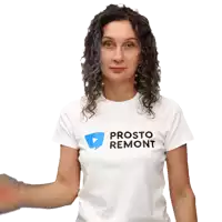 a woman wearing a white t-shirt that says prosto remont on it