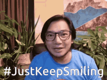 Just Keep Smiling Smiling GIF - Just Keep Smiling Keep Smiling Smiling GIFs