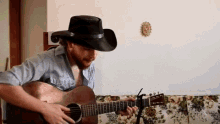 Colter Wall Guitar GIF - Colter Wall Guitar Guitar Man GIFs