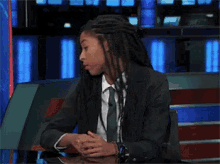 Micdrop The Daily Show GIF - Micdrop The Daily Show Jessica Williams GIFs