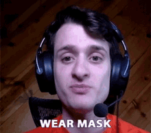 wear mask protect yourself be safe social distance coronavirus