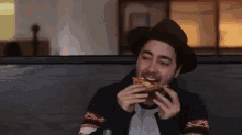 Danocracy Eating GIF - Danocracy Eating Pizza GIFs