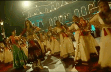 Paramsundari Dance GIF - Paramsundari Dance Kritisanon GIFs