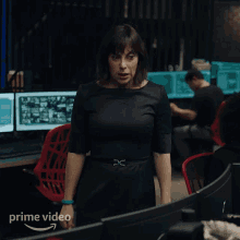 Yell Lucy GIF - Yell Lucy Upload GIFs