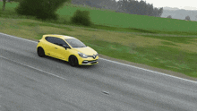 Forza Horizon 4 Renault Clio Rs 200 Edc GIF - Forza Horizon 4 Renault Clio Rs 200 Edc Driving GIFs