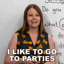 I Like To Go To Parties Emma GIF - I Like To Go To Parties Emma Engvid GIFs