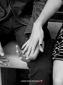 Hold Hands Miss You GIF - Hold Hands Miss You Together GIFs