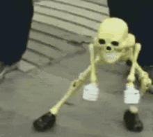 Spook Yes GIF - Spook Yes Skeleton Dancing GIFs