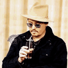 Johnny Depp Straw GIF - Johnny Depp Straw Tongue GIFs