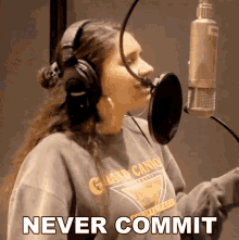 Never Commit Alessia Cara GIF - Never Commit Alessia Cara Okay Okay Song GIFs