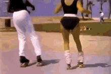 Work Out Roller Blades GIF - Work Out Roller Blades Skates GIFs