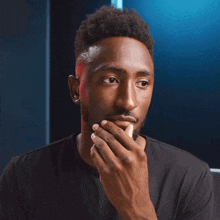 Wait A Second Marques Brownlee GIF - Wait A Second Marques Brownlee Hold On GIFs