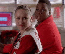 Kitty And Unique Disgusted GIF - Kitty And Unique Disgusted Glee GIFs