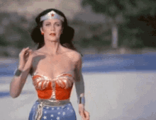 Gets To Work On Wonder Woman GIF - Gets To Work On Wonder Woman Run GIFs