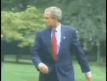 Spitting Spitting Water GIF - Spitting Spitting Water George W Bush GIFs