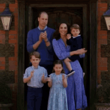 Clap For Carers Nhs GIF - Clap For Carers Nhs Prince George GIFs