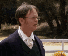 Dwight Schrute GIF - Dwight Schrute Garden GIFs