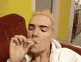Luka Magnotta Smoking GIF - Luka Magnotta Smoking Good Influence GIFs