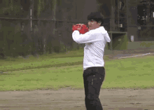 Throw Pitch GIF - Throw Pitch Toss GIFs