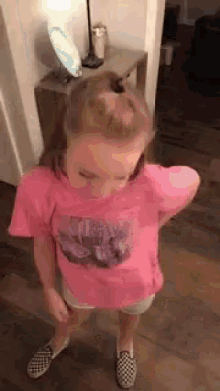 Laughingatyou Toes GIF - Laughingatyou Toes Twinkle GIFs