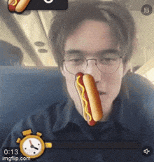 Hotdog Eater GIF - Hotdog Eater GIFs