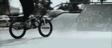 Playing Bicycle Tricks GIF - Playing Bicycle Tricks Stunts GIFs