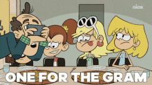 The Loud House One For The Gram GIF - The Loud House One For The Gram Posting GIFs