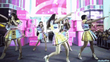 เพลงชาติbnk48 GIF