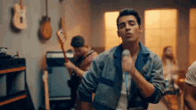 Jonas Brothers Joe Jonas GIF - Jonas Brothers Joe Jonas Whos In Your Head GIFs