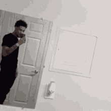 Gun Pistol GIF - Gun Pistol Mirror Selfie GIFs