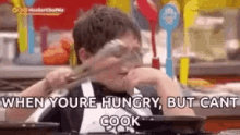 Hungry Cantcook GIF - Hungry Cantcook Burnt GIFs