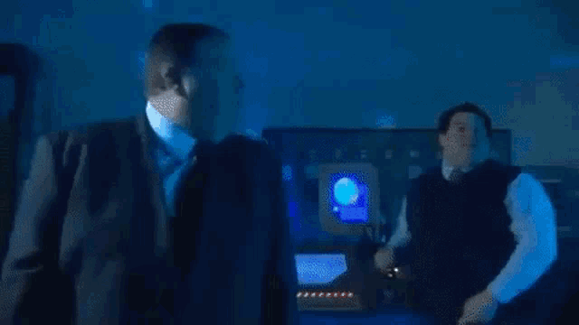 Slitheen Exploding Slitheen GIF - Slitheen - Discover & Share GIFs