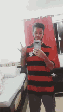 Flamengo Selfie GIF - Flamengo Selfie Pose GIFs