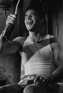 Marlon Brando Shower GIF - Marlon Brando Shower Drink GIFs