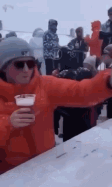 GIF