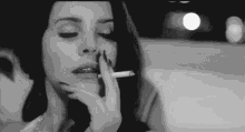Lana Del Rey Smoke GIF - Lana Del Rey Smoke Smoking GIFs
