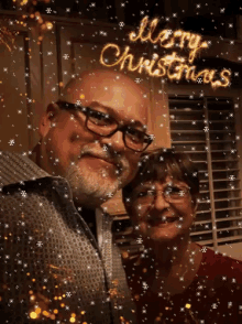 Merry Christmas Eve GIF - Merry Christmas Eve Couple GIFs