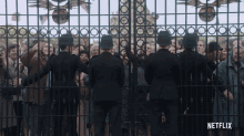 Crowd The Crown GIF - Crowd The Crown Celebrating GIFs